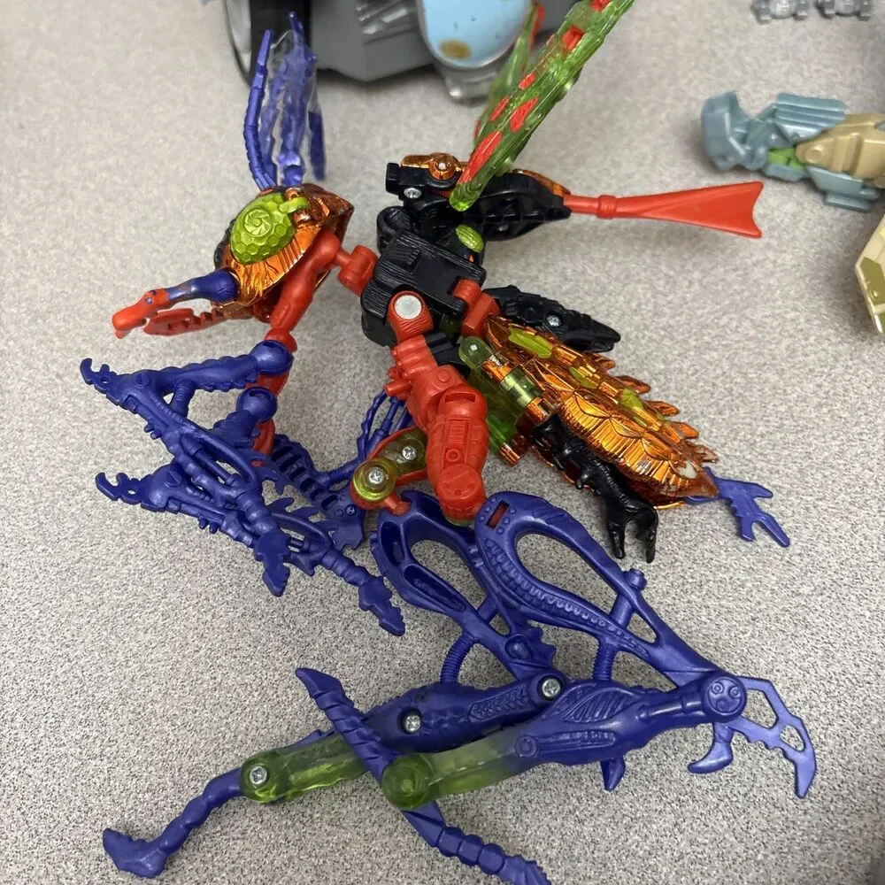 Transformers Lot of Incomplete Figures For Parts Pieces - As Is lot